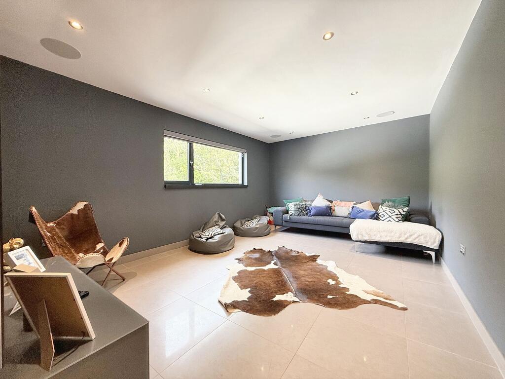Additional property image - Sunny Bank Terrace, Machen, CF83