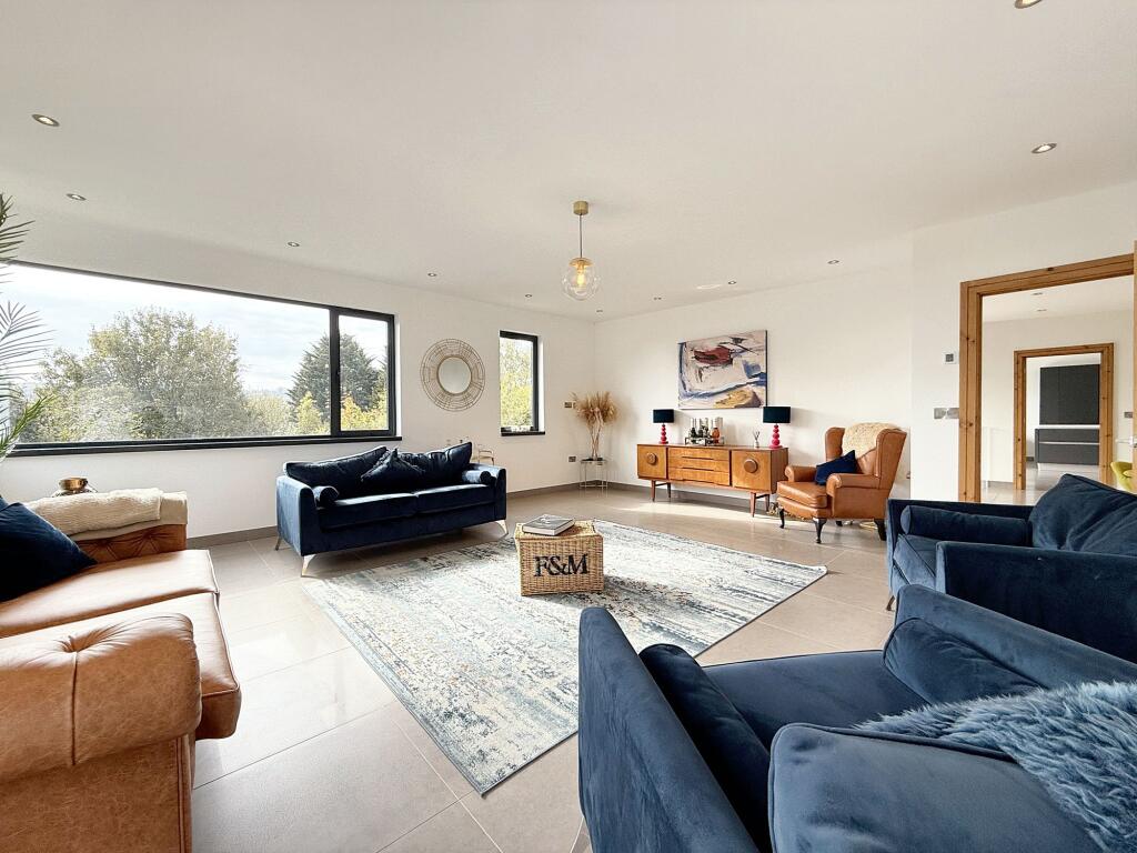 Additional property image - Sunny Bank Terrace, Machen, CF83
