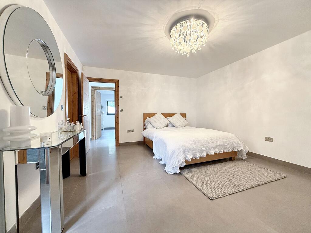 Additional property image - Sunny Bank Terrace, Machen, CF83