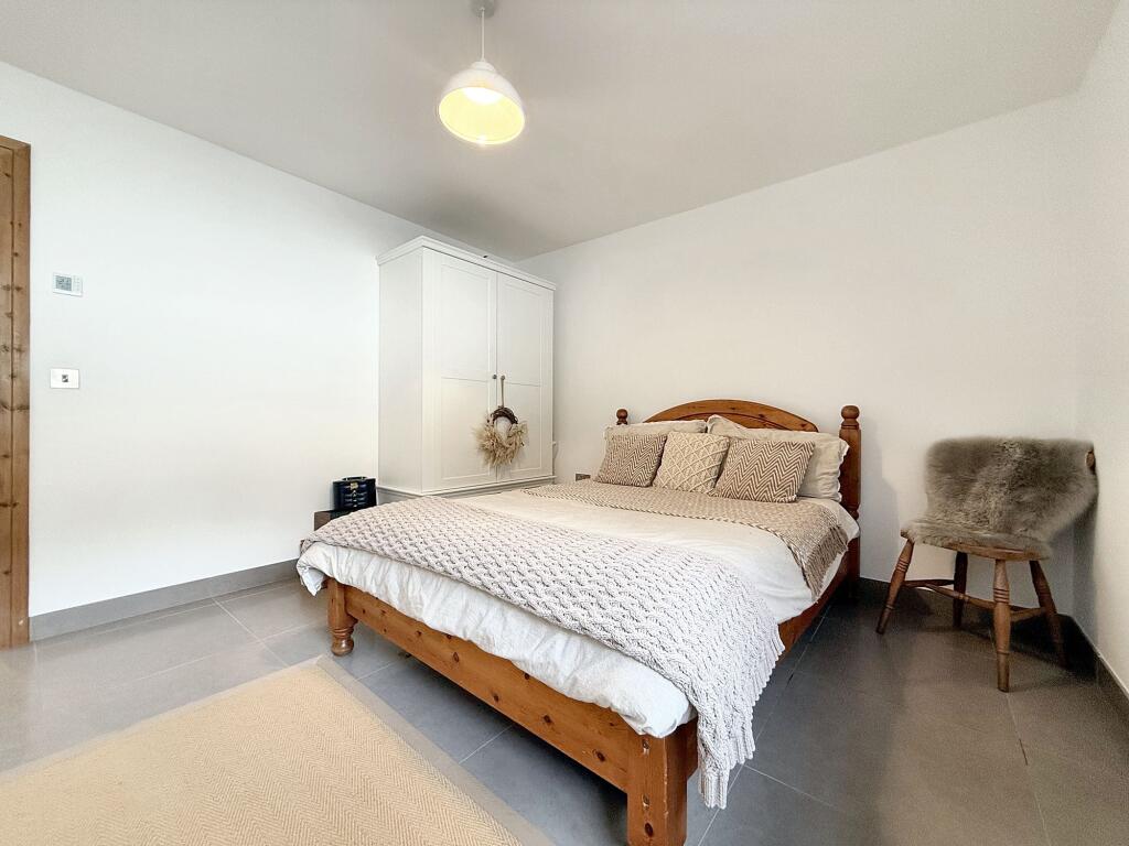 Additional property image - Sunny Bank Terrace, Machen, CF83