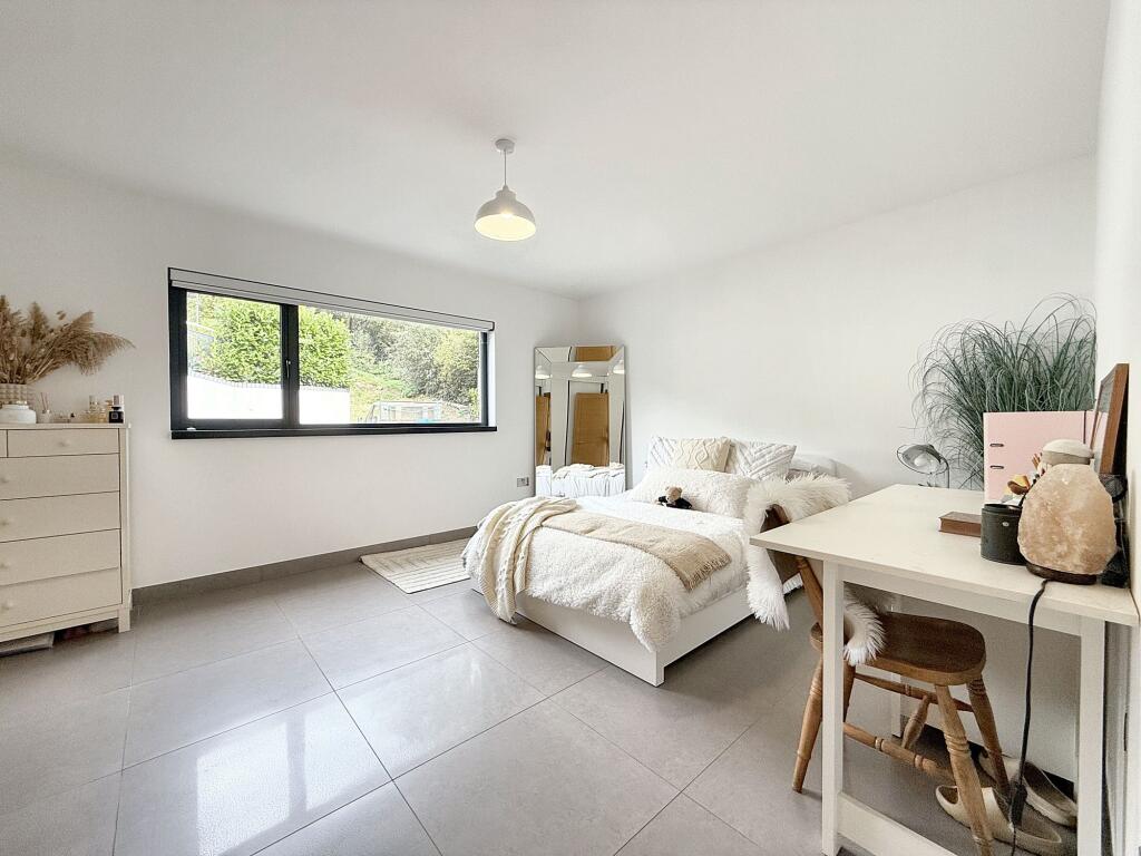 Additional property image - Sunny Bank Terrace, Machen, CF83