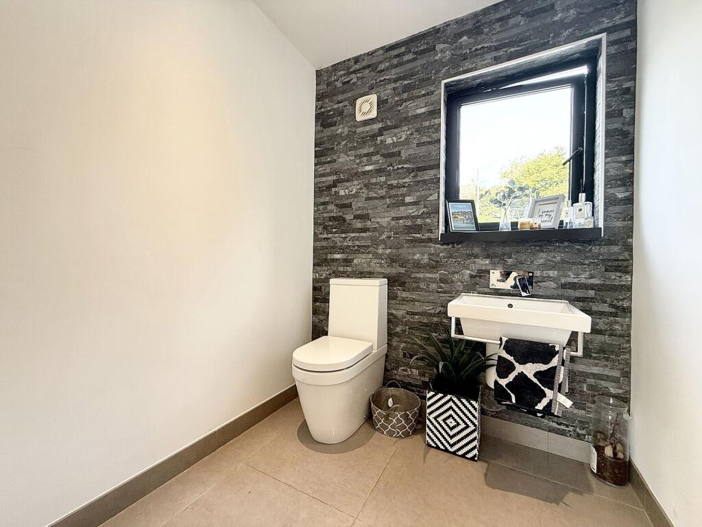 Additional property image - Sunny Bank Terrace, Machen, CF83