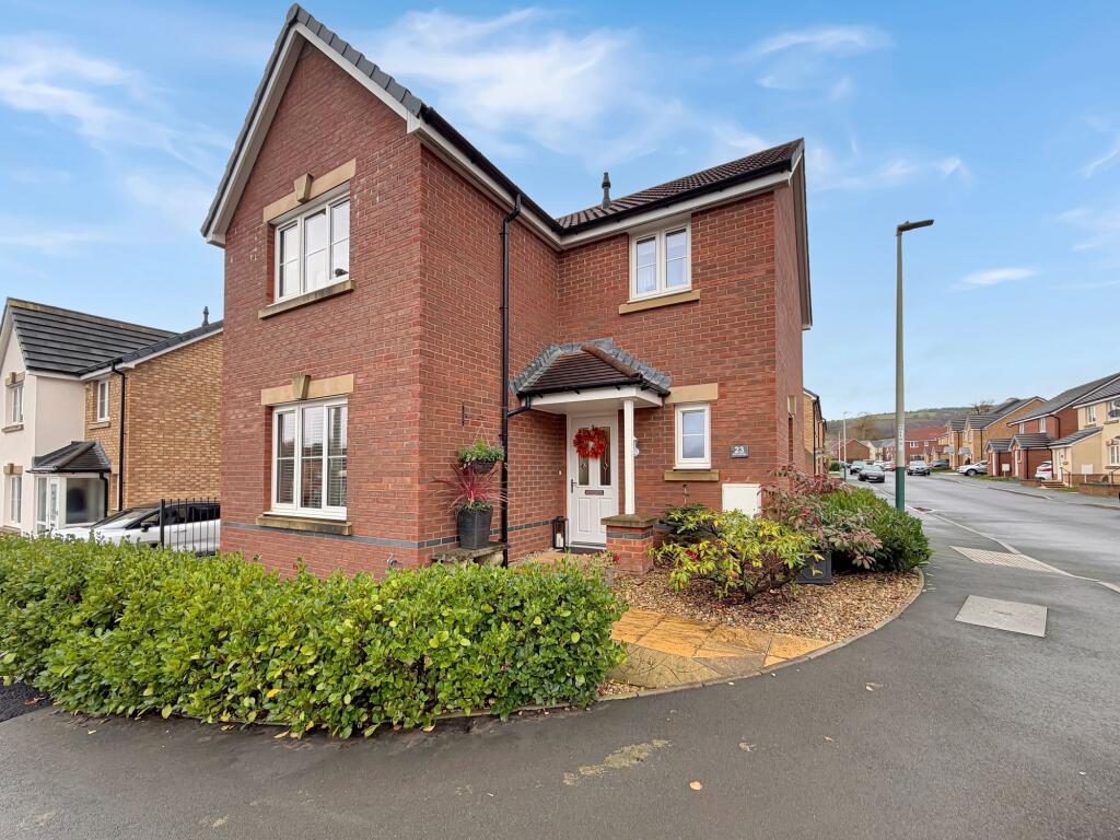 Main image of property: Holly Field Rise, Bedwas, CF83
