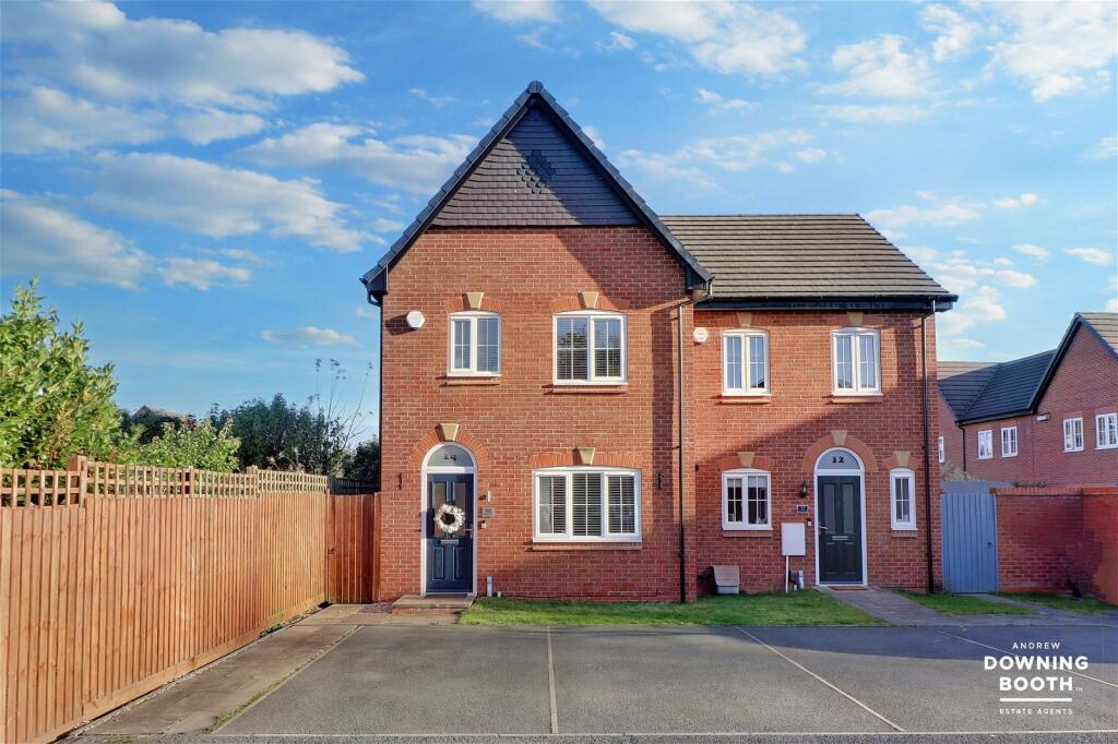 3 bedroom semidetached house for sale in Unity Drive, Pelsall, WS3