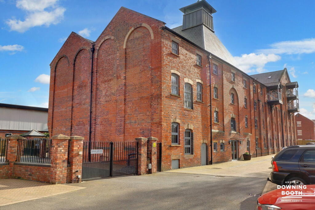 Main image of property: The Malt House, Cairns Close, Lichfield