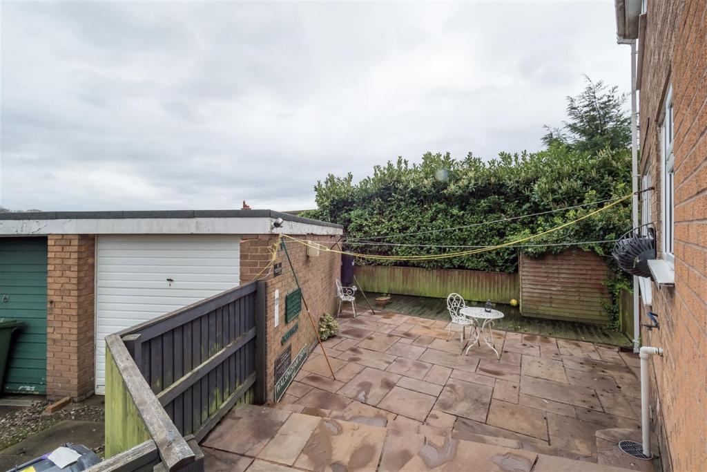 4 bedroom detached house for sale in The Avenue, Tarporley, CW6