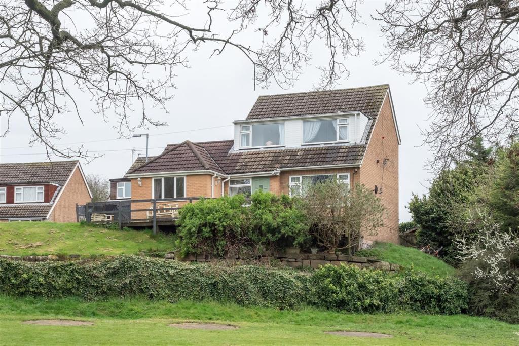 4 bedroom detached house for sale in The Avenue, Tarporley, CW6