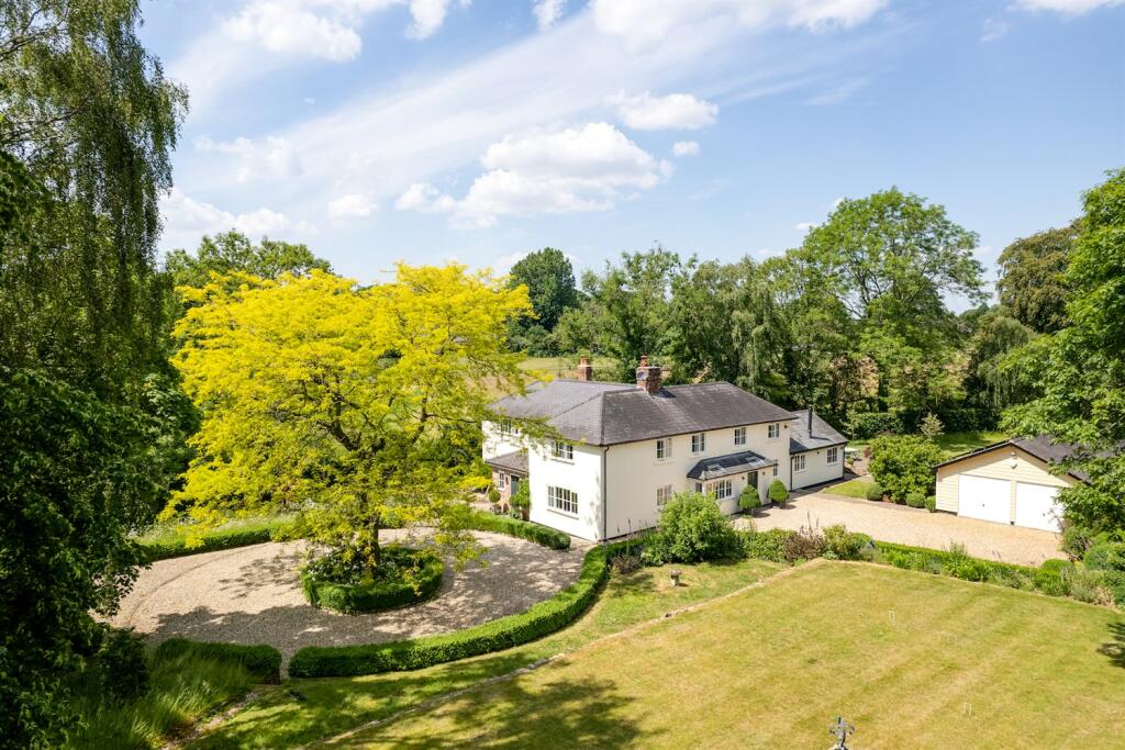 5 bedroom detached house for sale in Chapel Lane, Mouldsworth, CH3