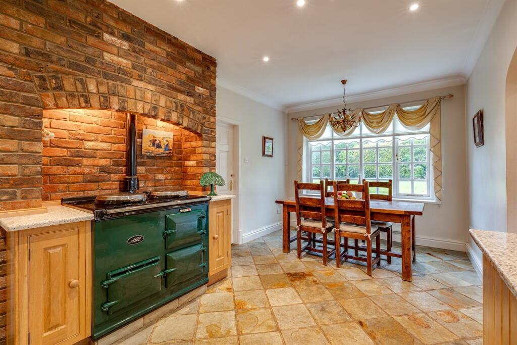 Additional property image - Forest Hill, Hartford, Northwich