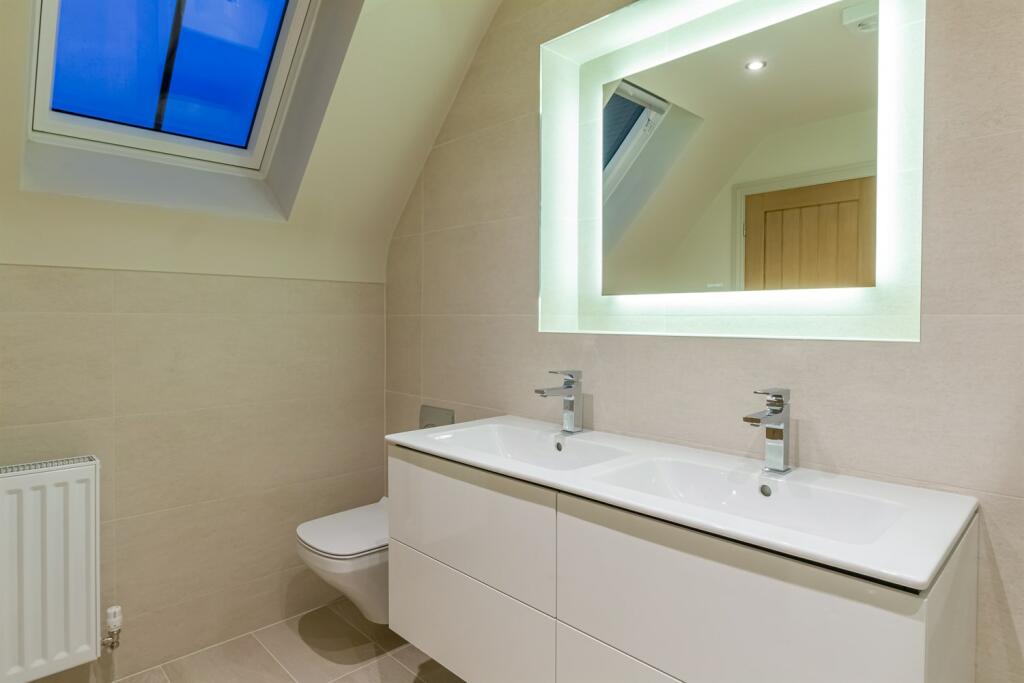 Additional property image - Nantwich Road, Calveley