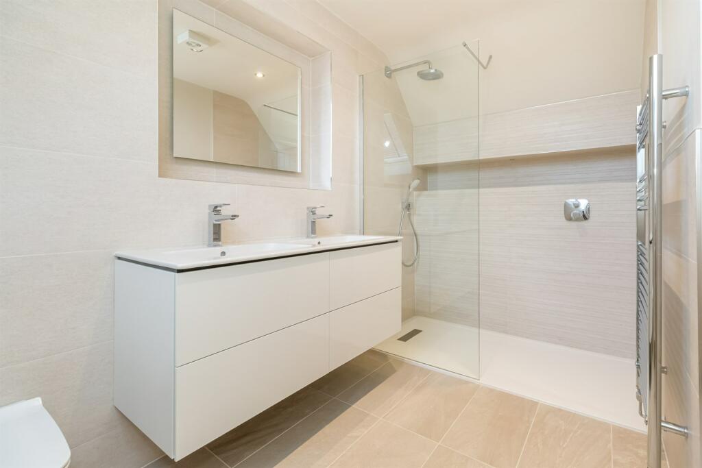 Additional property image - Nantwich Road, Calveley