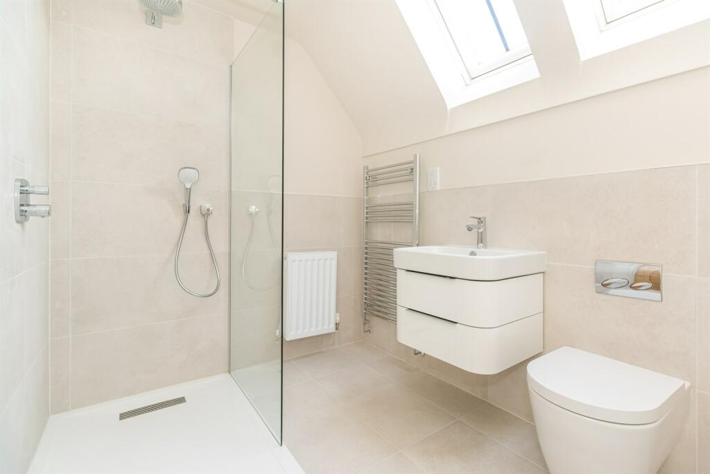 Additional property image - Nantwich Road, Calveley