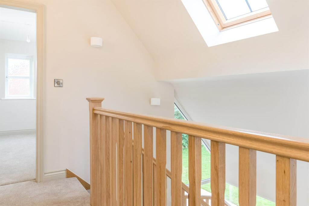 Additional property image - Nantwich Road, Calveley