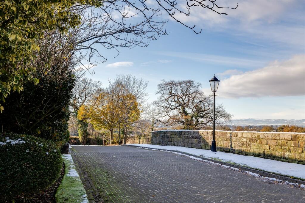 Additional property image - Barnhill Grange, Old Coach Road, Barnhill, Chester