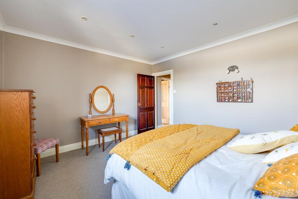 Additional property image - Barnhill Grange, Old Coach Road, Barnhill, Chester