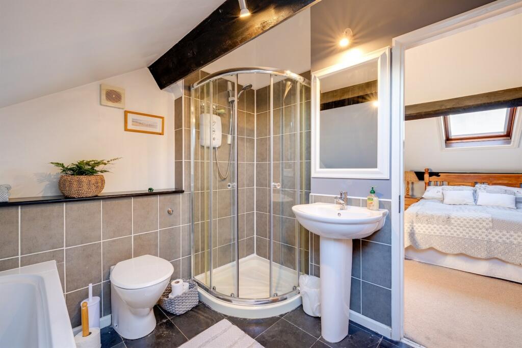 Additional property image - Barnhill Grange, Old Coach Road, Barnhill, Chester