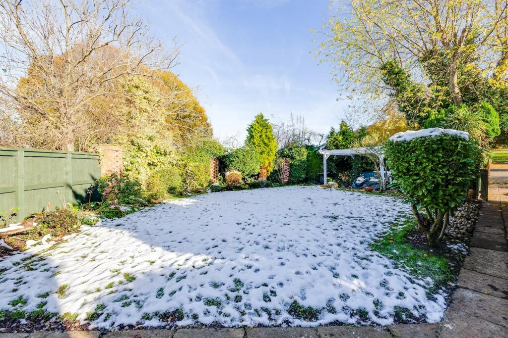 Additional property image - Barnhill Grange, Old Coach Road, Barnhill, Chester