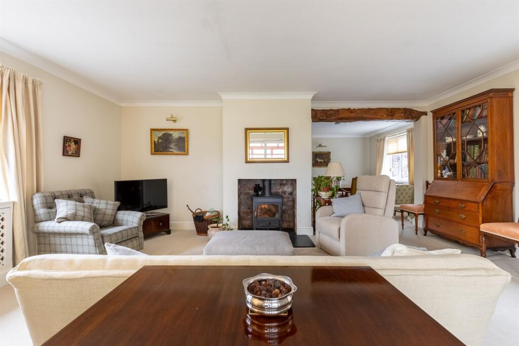 Additional property image - Hoofield Lane, Huxley, Chester