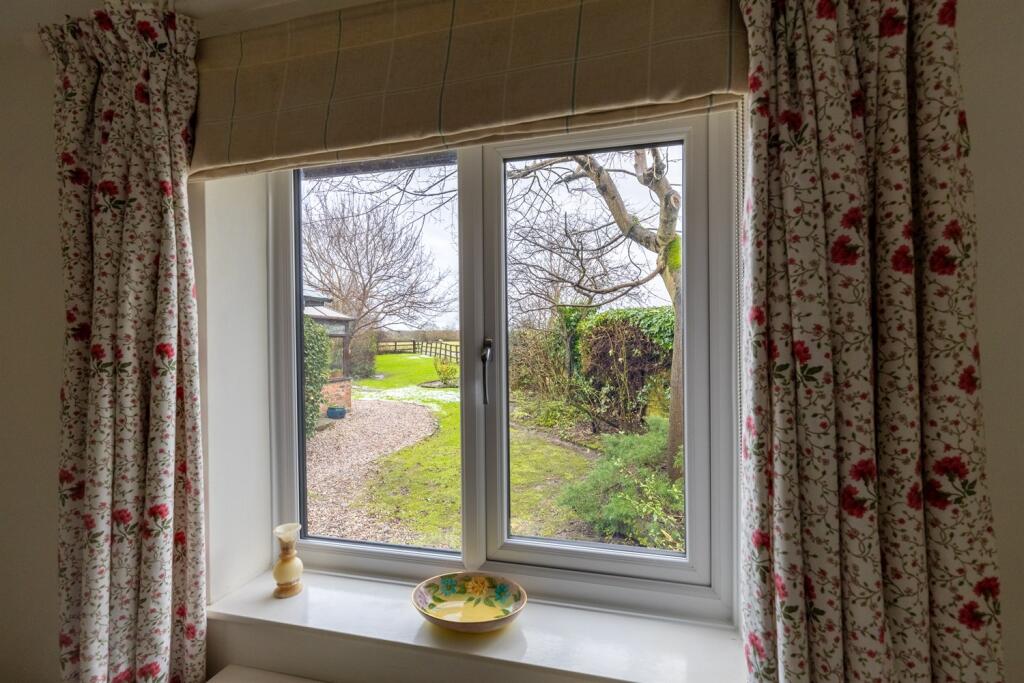 Additional property image - Hoofield Lane, Huxley, Chester