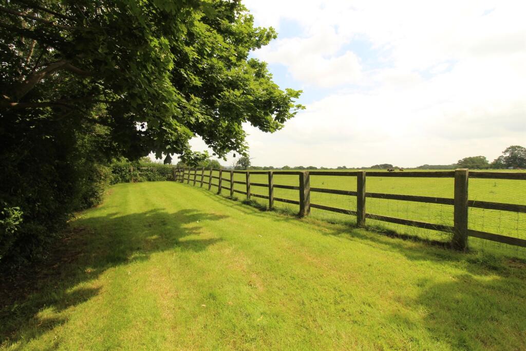 Additional property image - Hoofield Lane, Huxley, Chester
