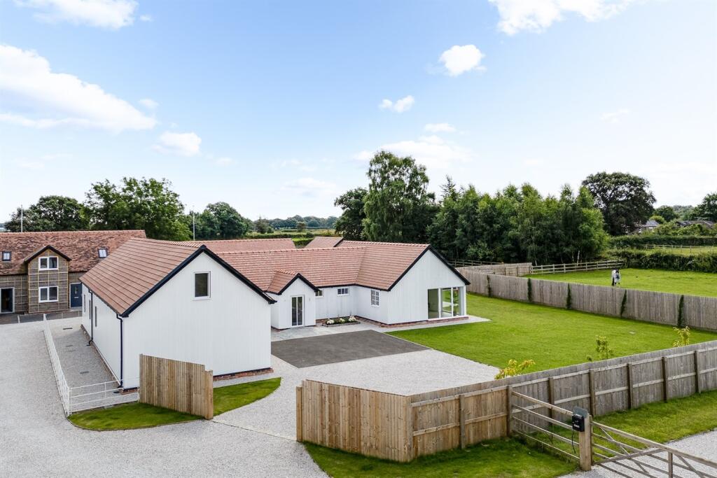 Main image of property: Sandy Brow Close, Tarporley Road, Cotebrook