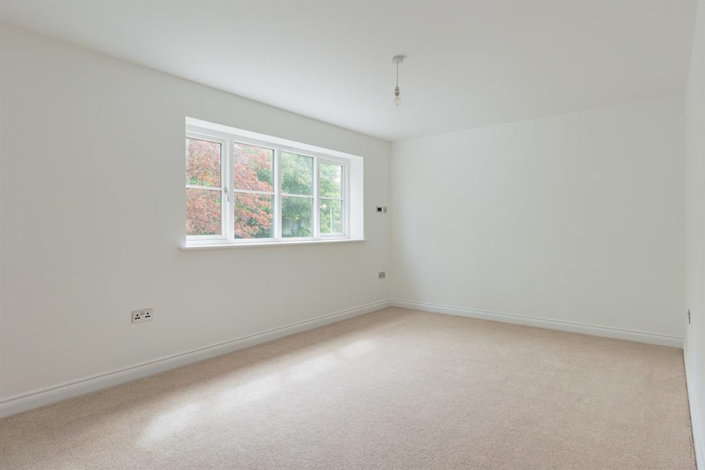 4 bedroom detached house for sale in Forest Edge, Blakemere Lane