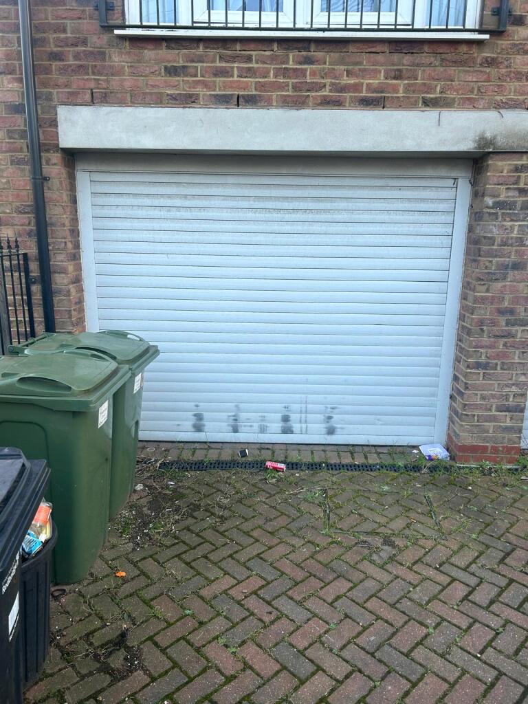 Main image of property: Albert Road, South Woodford, E18