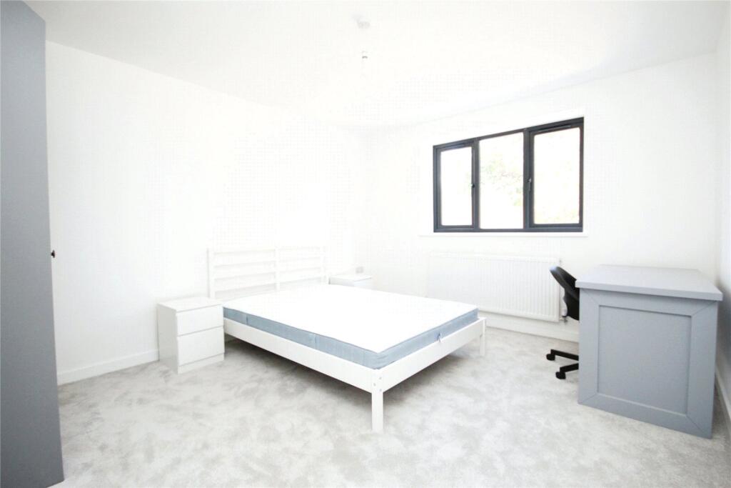 Main image of property: Ibbetson Path, Loughton, IG10