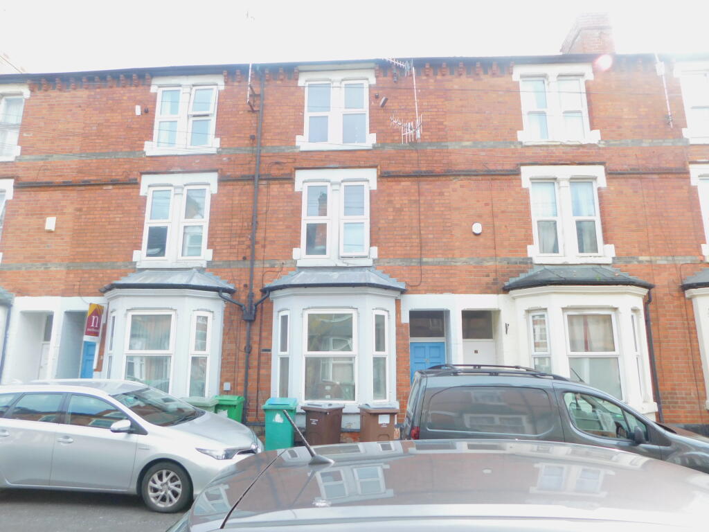 1 bedroom flat for rent in Myrtle Avenue, Sherwood Rise, Nottingham, NG7
