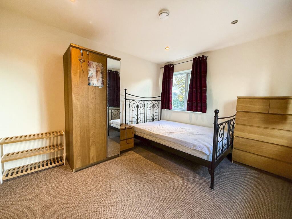 Main image of property: Springwood Gardens, Woodthorpe, NG5