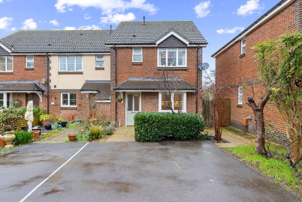 Main image of property: Mosse Gardens, Chichester, PO19