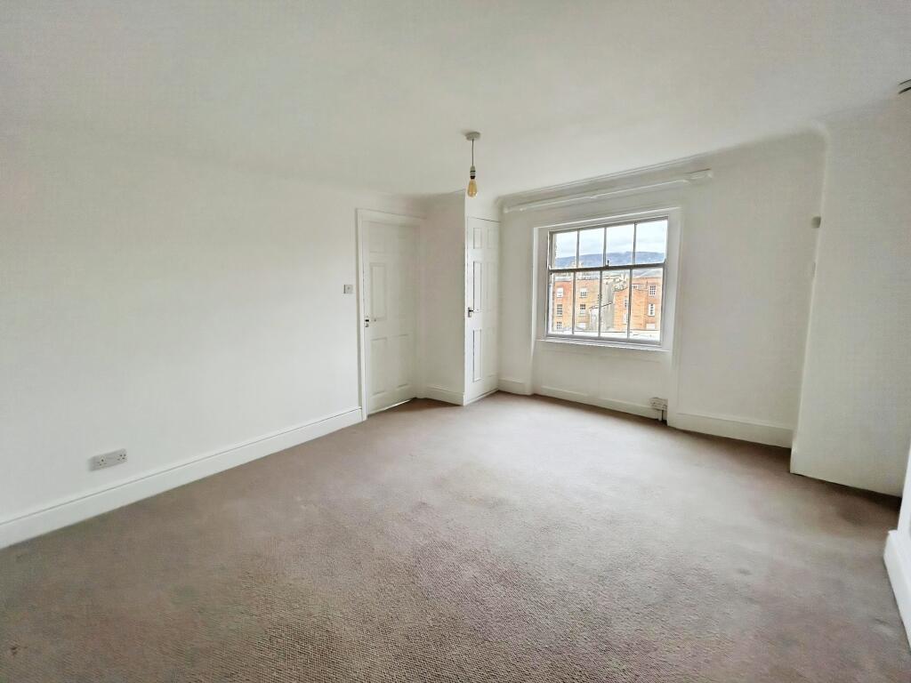 Main image of property: Lansdown Crescent, Lansdown, Cheltenham, GL50