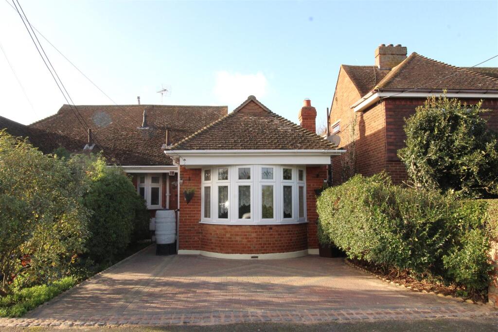 Main image of property: Parsonage Chase, Minster On Sea, Sheerness