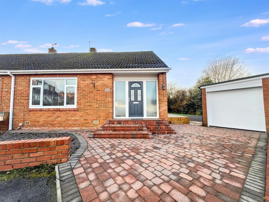 Main image of property: Abbots Row, Gilesgate, Durham