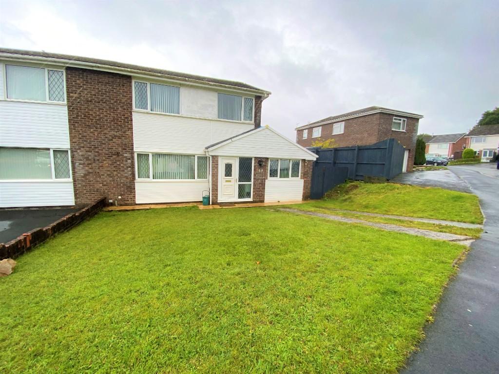 3 bedroom semidetached house for sale in Fforest Fach, Ammanford