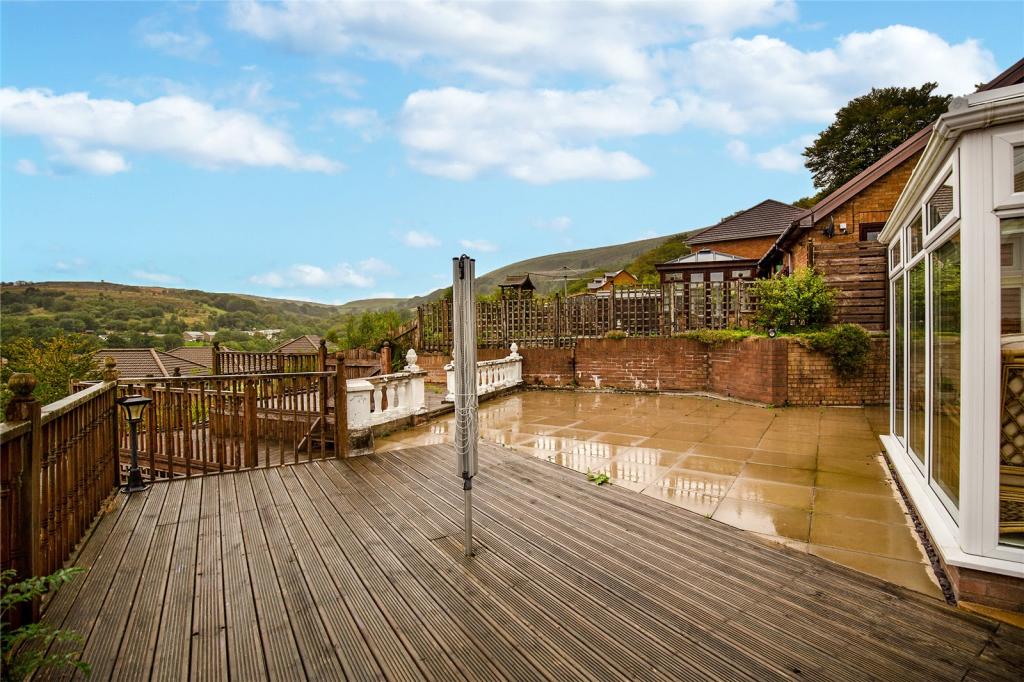 3 bedroom bungalow for sale in Tanglewood Drive, Blaina, Abertillery