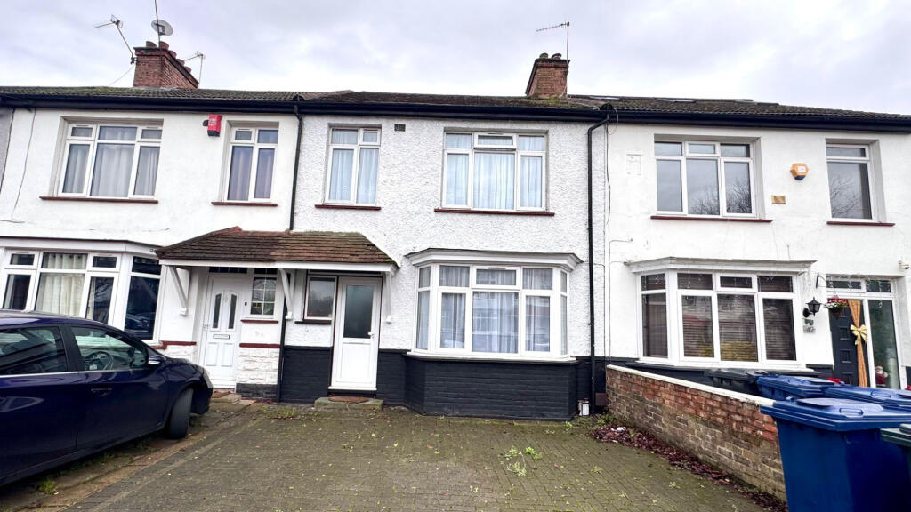 Main image of property: Kings Avenue,  Greenford, UB6
