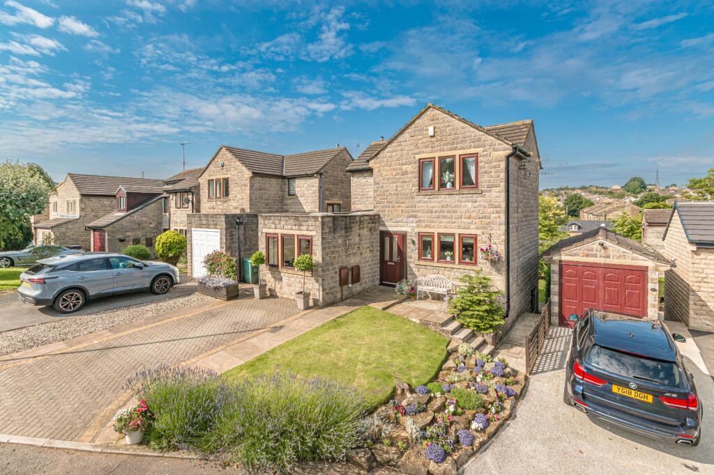 Additional property image - Ling Park Avenue, Wilsden, Bradford, West Yorkshire, BD15