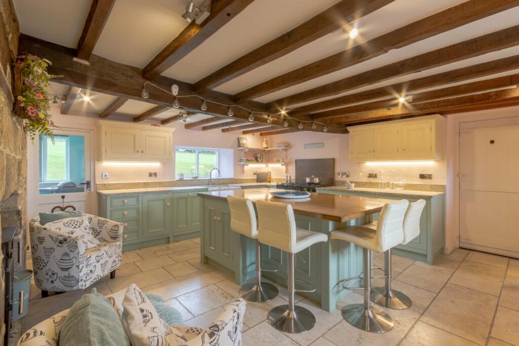 Additional property image - Knapley-Ing Farm, High Eldwick, Bingley, West Yorkshire, BD16