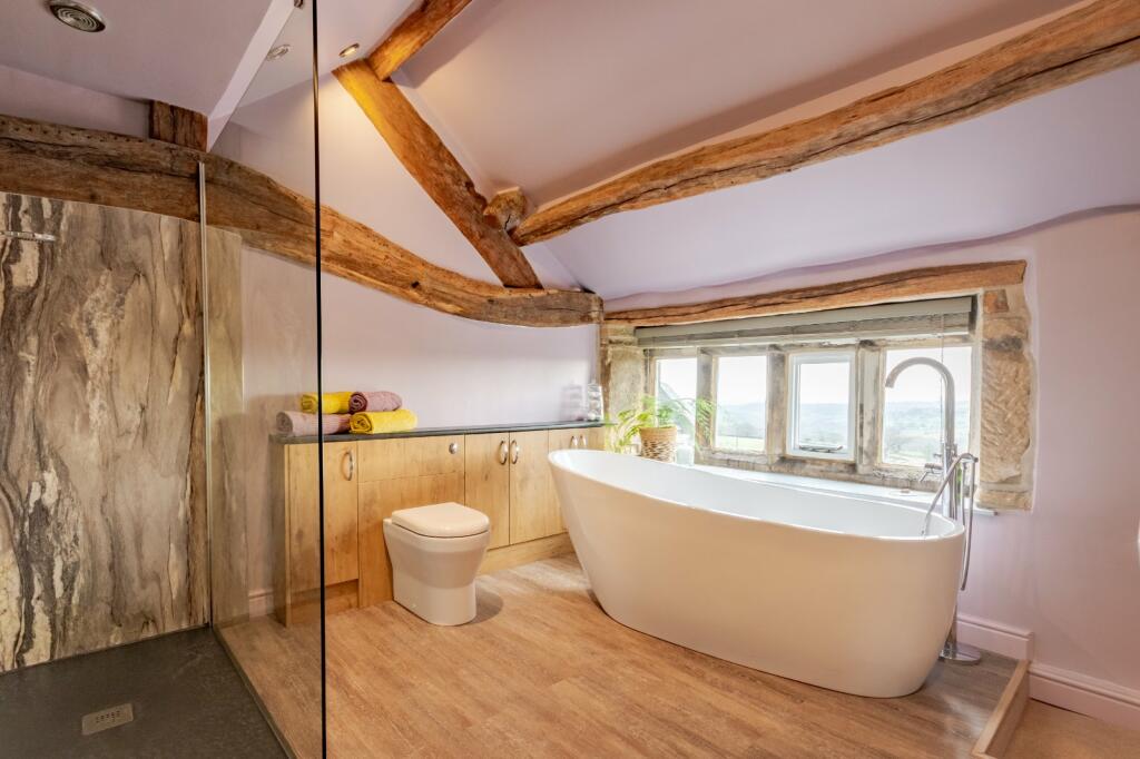 Additional property image - Knapley-Ing Farm, High Eldwick, Bingley, West Yorkshire, BD16