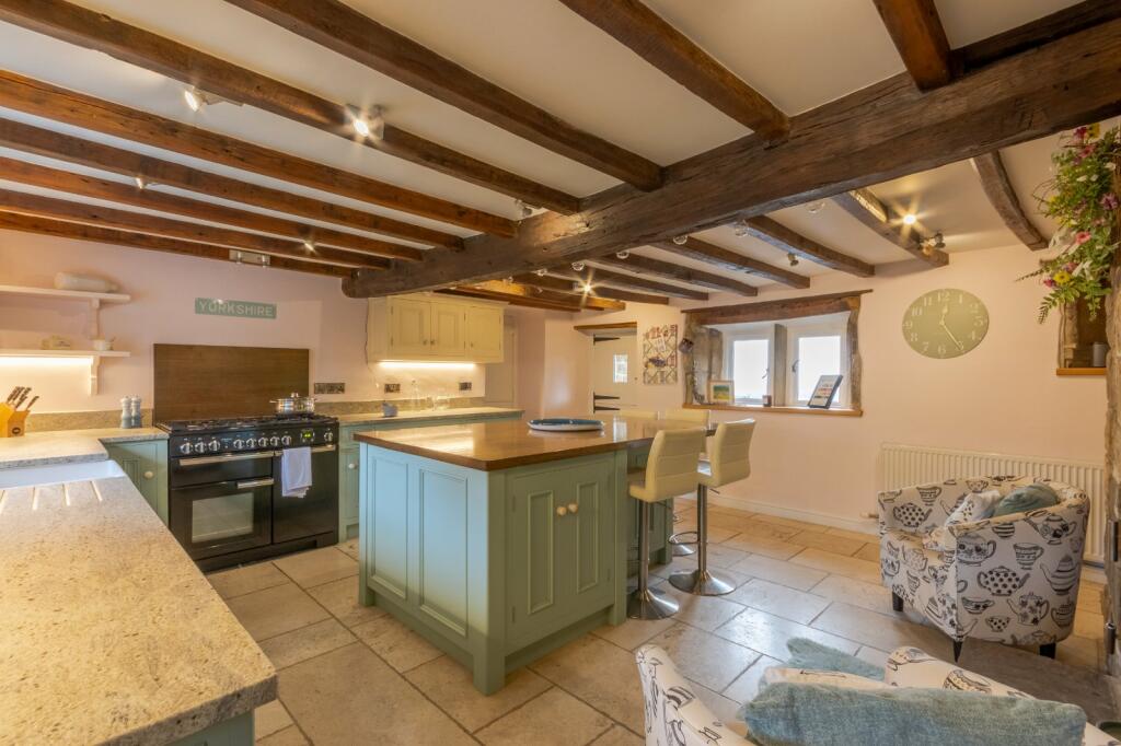 Additional property image - Knapley-Ing Farm, High Eldwick, Bingley, West Yorkshire, BD16