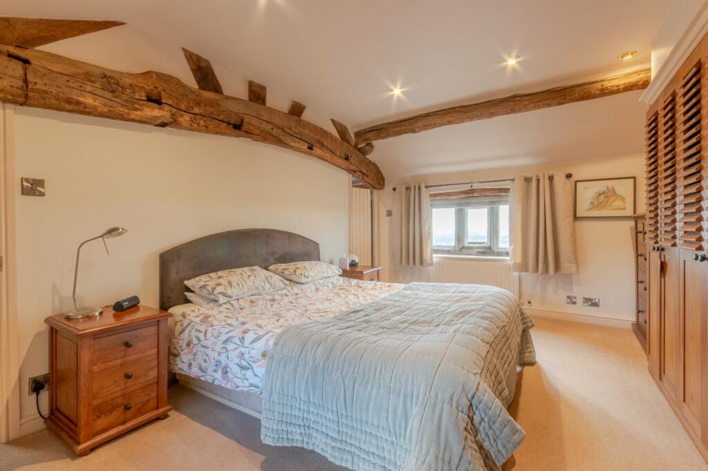 Additional property image - Knapley-Ing Farm, High Eldwick, Bingley, West Yorkshire, BD16