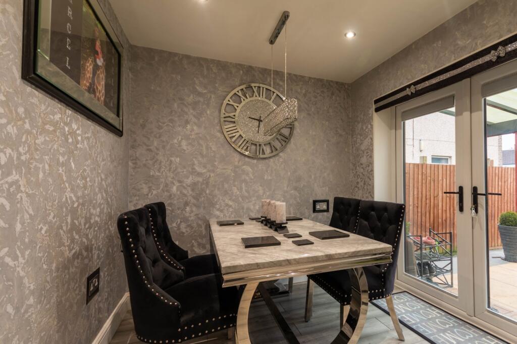 Additional property image - Cliffe Lane West, Baildon, Shipley, West Yorkshire, BD17