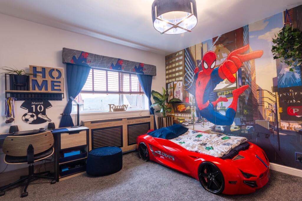 Additional property image - Cliffe Lane West, Baildon, Shipley, West Yorkshire, BD17