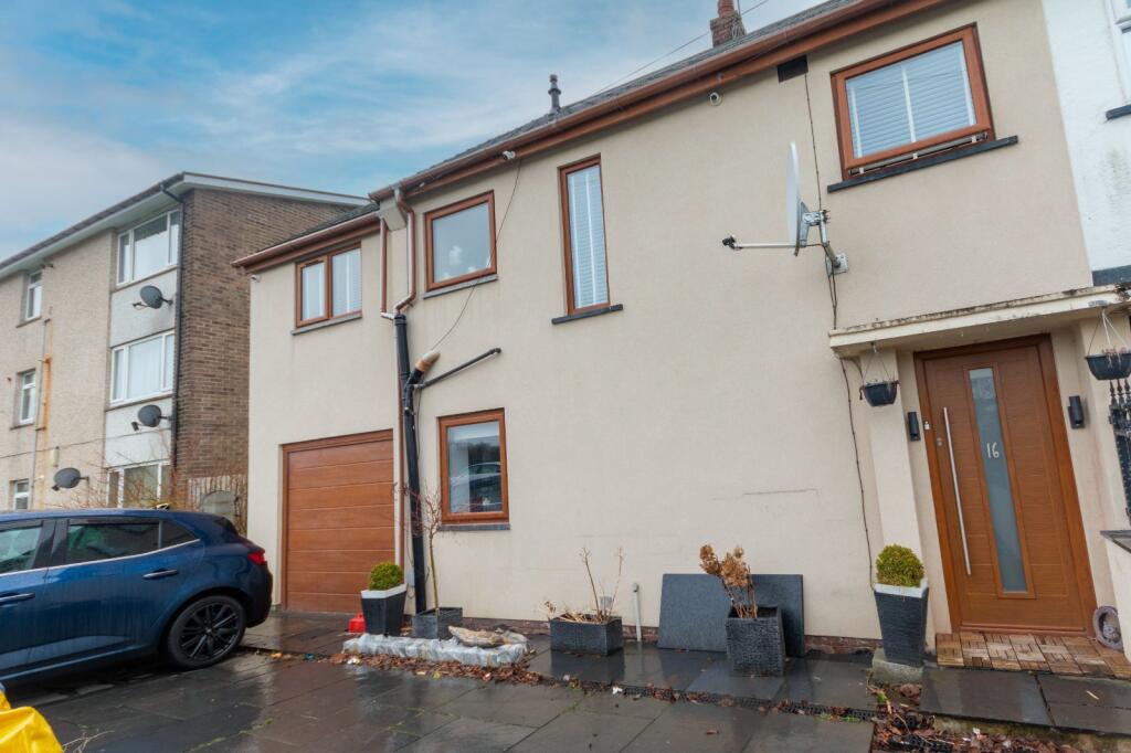 Additional property image - Cliffe Lane West, Baildon, Shipley, West Yorkshire, BD17
