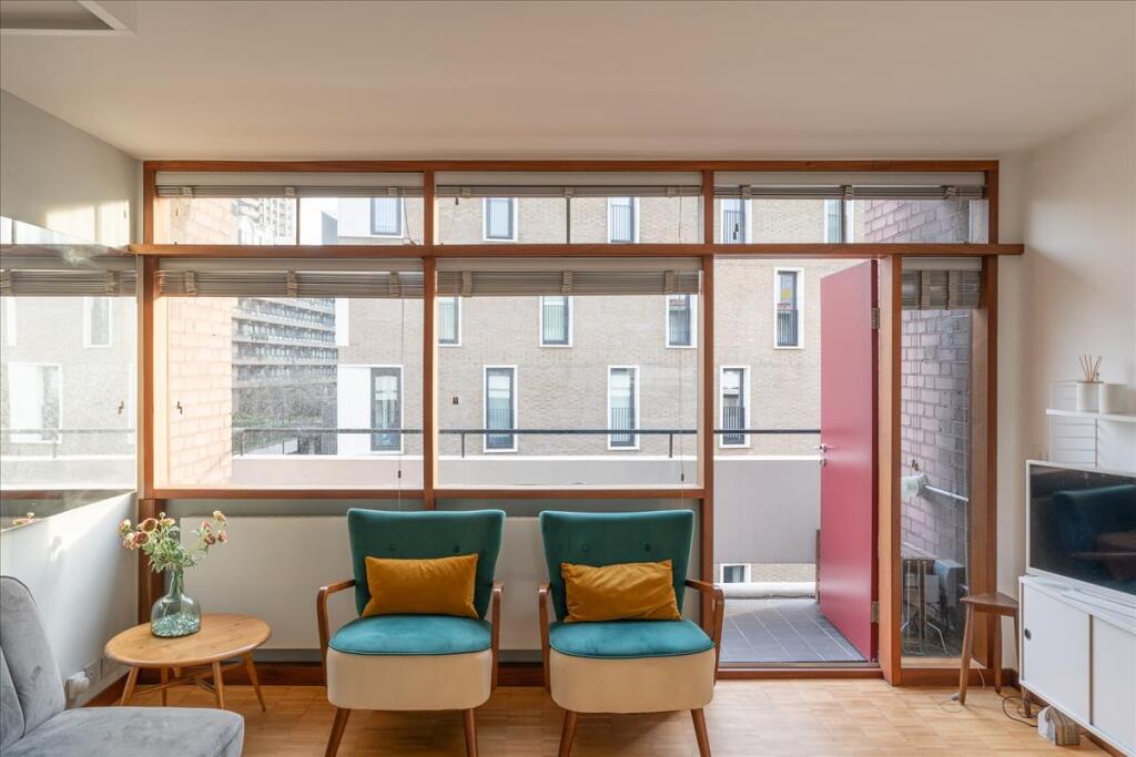 Main image of property: Bowater House, Golden Lane Estate, London, EC1Y