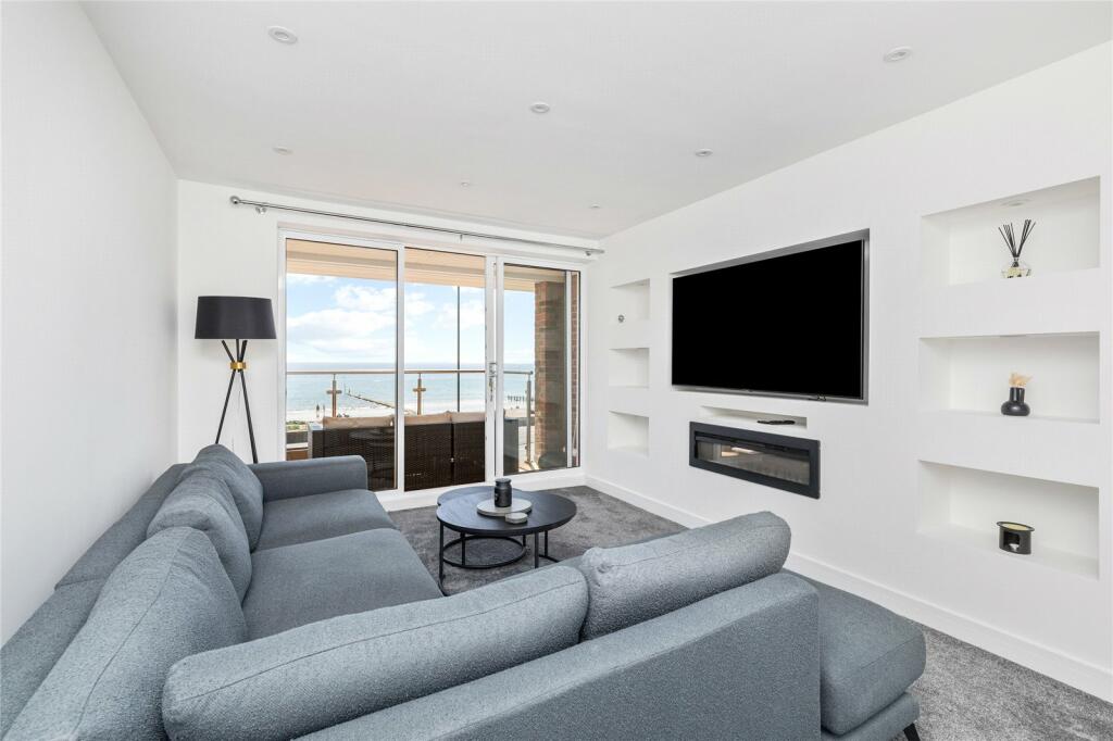Additional property image - Sea Road, Rustington, Littlehampton, West Sussex, BN16
