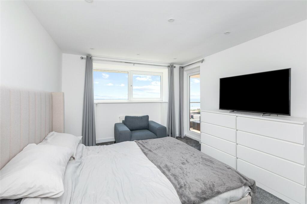 Additional property image - Sea Road, Rustington, Littlehampton, West Sussex, BN16