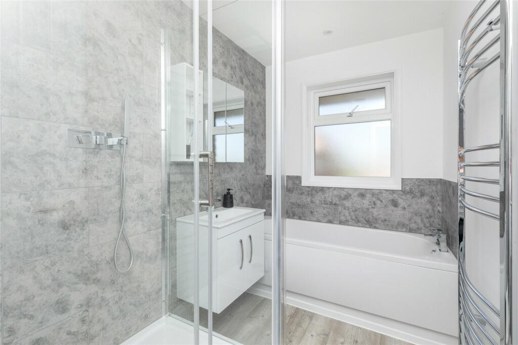 Additional property image - Sea Road, Rustington, Littlehampton, West Sussex, BN16