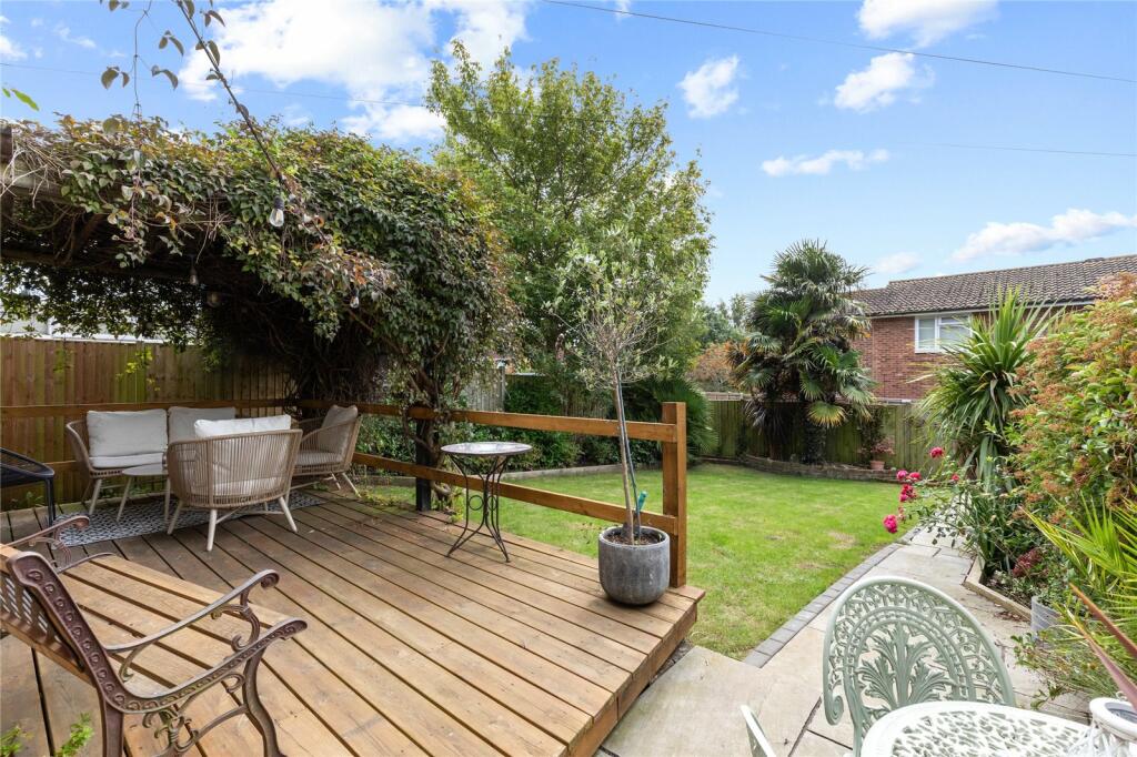 Additional property image - Teign Walk, Worthing, West Sussex, BN13